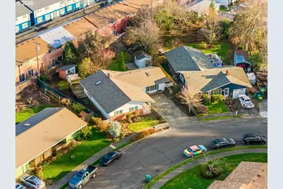 2813 Maywood Dr, Forest Grove, OR 97116 - Photo 45