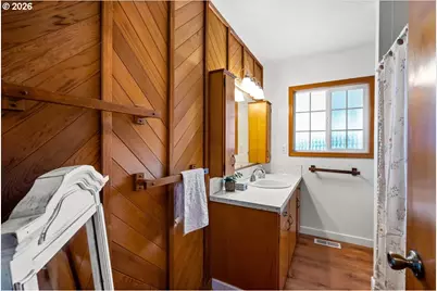 2813 Maywood Dr, Forest Grove, OR 97116 - Photo 21