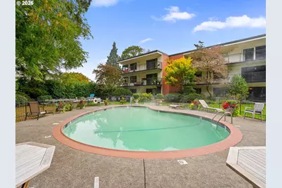 2393 SW Park Pl #112, Portland, OR 97205 - Photo 33