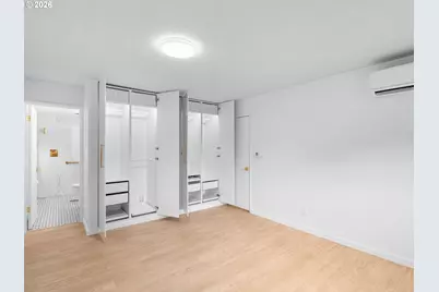 2393 SW Park Pl #112, Portland, OR 97205 - Photo 21