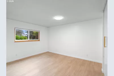 2393 SW Park Pl #112, Portland, OR 97205 - Photo 17