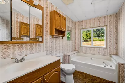 40329 Booth Kelly Rd, Springfield, OR 97478 - Photo 21