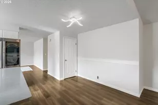 17337 SW Pacifica Ct, Beaverton, OR 97006 - Photo 9