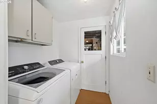 1438 Quaker St, Eugene, OR 97402 - Photo 17