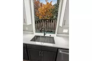 185 NW Mawrcrest Ave, Gresham, OR 97030 - Photo 11