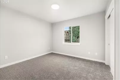 185 NW Mawrcrest Ave, Gresham, OR 97030 - Photo 37