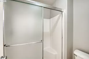 17068 SW Pleasanton Ln, Beaverton, OR 97003 - Photo 19