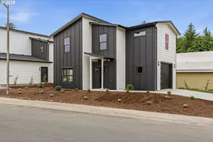 230 Glen Gate St, Cathlamet, WA 98612 - Photo 1