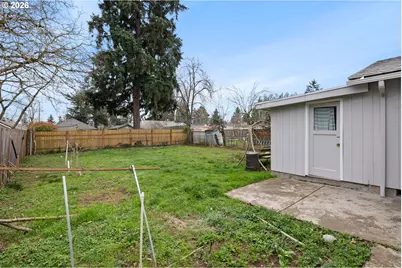 7910 SE Ogden St, Portland, OR 97206 - Photo 41
