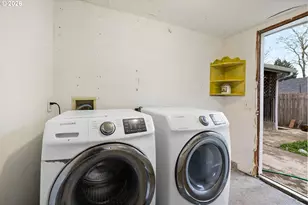 7910 SE Ogden St, Portland, OR 97206 - Photo 33