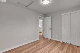 643 SE 40th Ct, Hillsboro, OR 97123 - Photo 23