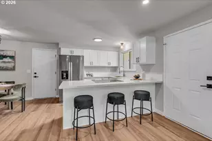 643 SE 40th Ct, Hillsboro, OR 97123 - Photo 11