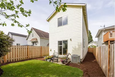 8820 N Fiske Ave, Portland, OR 97203 - Photo 19