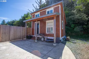 29940 Harbor Way, Gold Beach, OR 97444 - Photo 27
