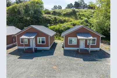 29940 Harbor Way, Gold Beach, OR 97444 - Photo 47