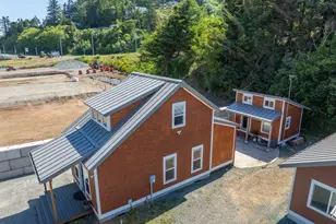 29940 Harbor Way, Gold Beach, OR 97444 - Photo 5