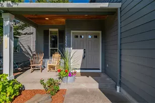 2333 Mountain River Dr, Lebanon, OR 97355 - Photo 5