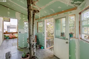 967 Rainbow Dr, Springfield, OR 97477 - Photo 33