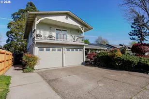 967 Rainbow Dr, Springfield, OR 97477 - Photo 3