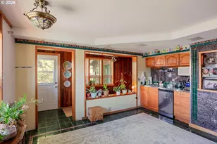 967 Rainbow Dr, Springfield, OR 97477 - Photo 25