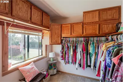 967 Rainbow Dr, Springfield, OR 97477 - Photo 35