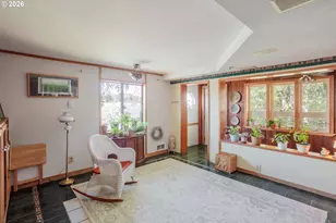 967 Rainbow Dr, Springfield, OR 97477 - Photo 27