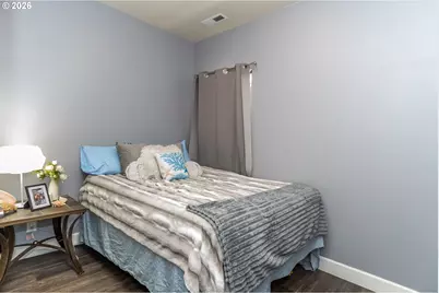 1836 Lakeview Dr, Sutherlin, OR 97479 - Photo 19