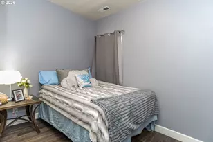 1836 Lakeview Dr, Sutherlin, OR 97479 - Photo 19