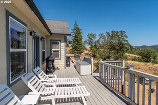 1836 Lakeview Dr, Sutherlin, OR 97479 - Photo 29