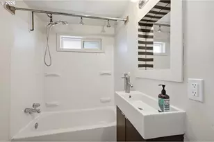 605 Kourt Dr, Eugene, OR 97404 - Photo 25