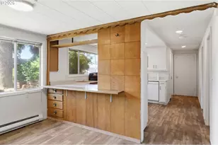 605 Kourt Dr, Eugene, OR 97404 - Photo 13