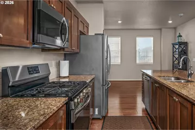 28826 SW Villebois Dr, Wilsonville, OR 97070 - Photo 7