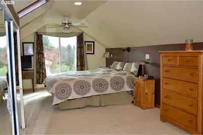 9845 SW Omara St, Tigard, OR 97223 - Photo 9