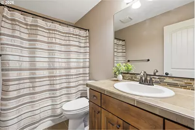 619 N Eagle St, Newberg, OR 97132 - Photo 39