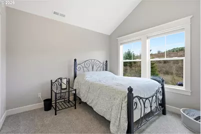 619 N Eagle St, Newberg, OR 97132 - Photo 31