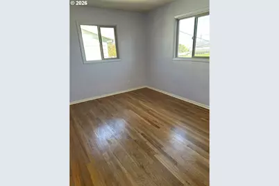 1831 E 14th St, The Dalles, OR 97058 - Photo 17