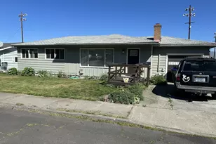 1831 E 14th St, The Dalles, OR 97058 - Photo 1