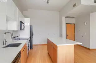 12600 SW Crescent St, Beaverton, OR 97005 - Photo 11