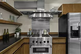 333 NW 20th Ave., Portland, OR 97209 - Photo 9