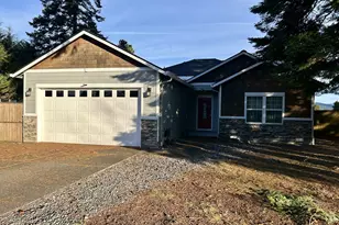 722 Smith Beckon Rd, Carson, WA 98610 - Photo 1