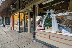 309 W 1st Ave, Albany, OR 97321 - Photo 3