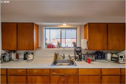 471 Birch St, Junction City, OR 97448 - Photo 13