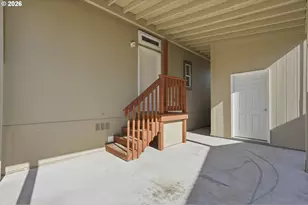 1000 S McKern Ct, Newberg, OR 97132 - Photo 33