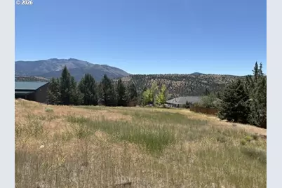 214 Valley View Dr, John Day, OR 97845 - Photo 1