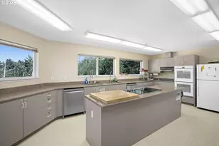 6250 NE Evergreen Ln, Newport, OR 97365 - Photo 41