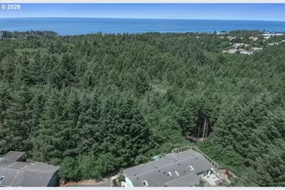 6250 NE Evergreen Ln, Newport, OR 97365 - Photo 3