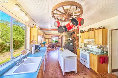 26405 Sandridge Rd, Ocean Park, WA 98640 - Photo 9