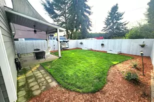 811 S Willamette St, Newberg, OR 97132 - Photo 23