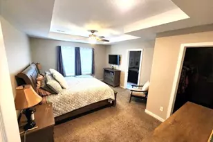 811 S Willamette St, Newberg, OR 97132 - Photo 5