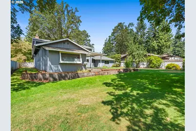 332 Vine St, Oregon City, OR 97045 - Photo 29